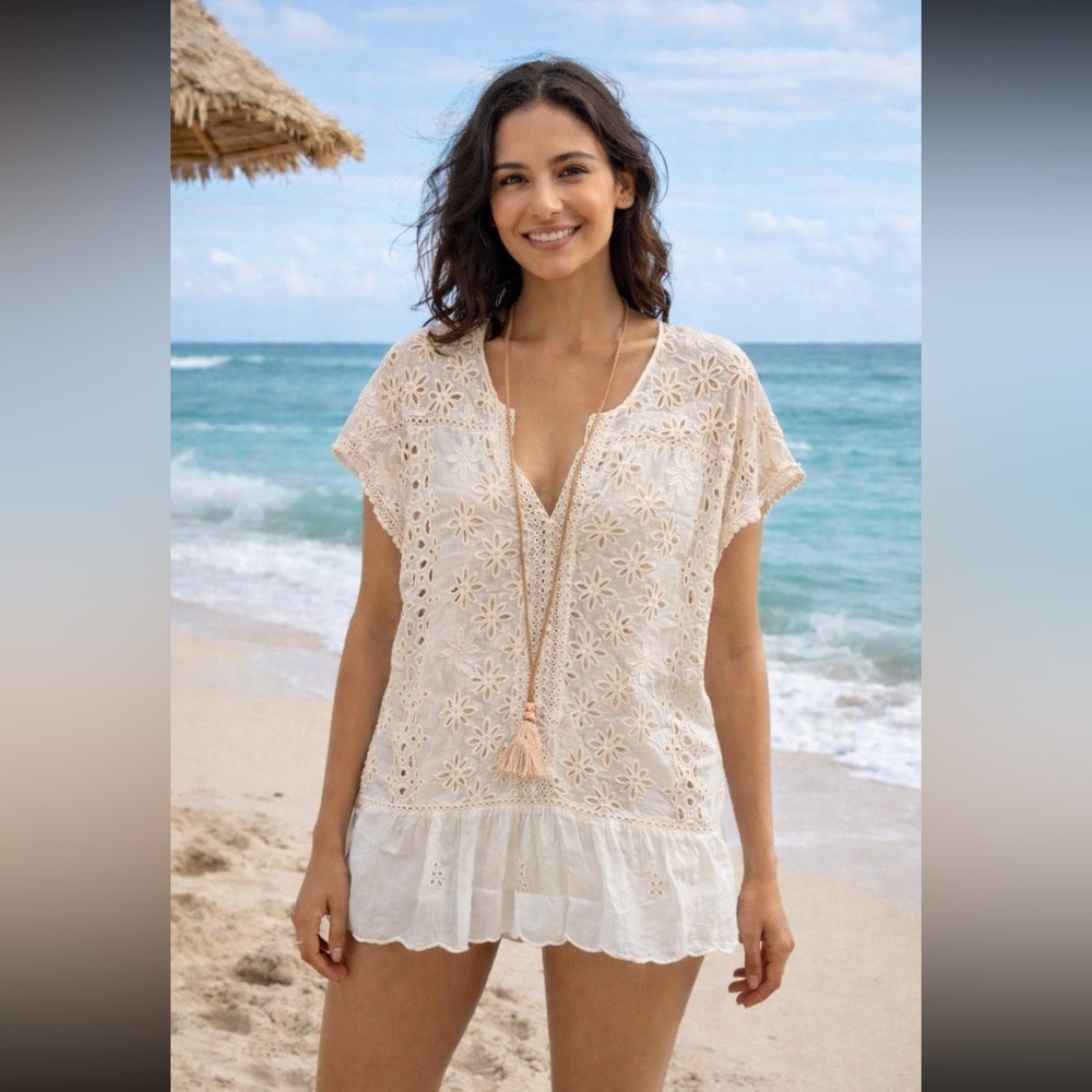 Johnny Was Cream Floral Embroidered Blouse